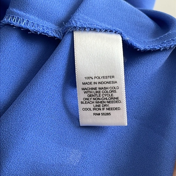 Express Work Button Down - Picture 3 of 4